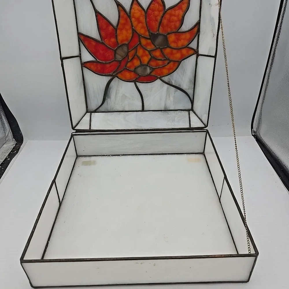 Leaded Stained Glass Hinged Jewelry Box With‎ Christmas Poinsettia